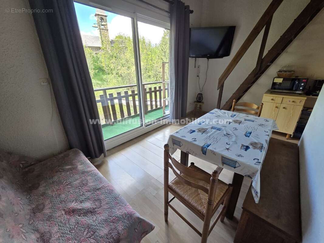Appartement à SAINT-PONS
