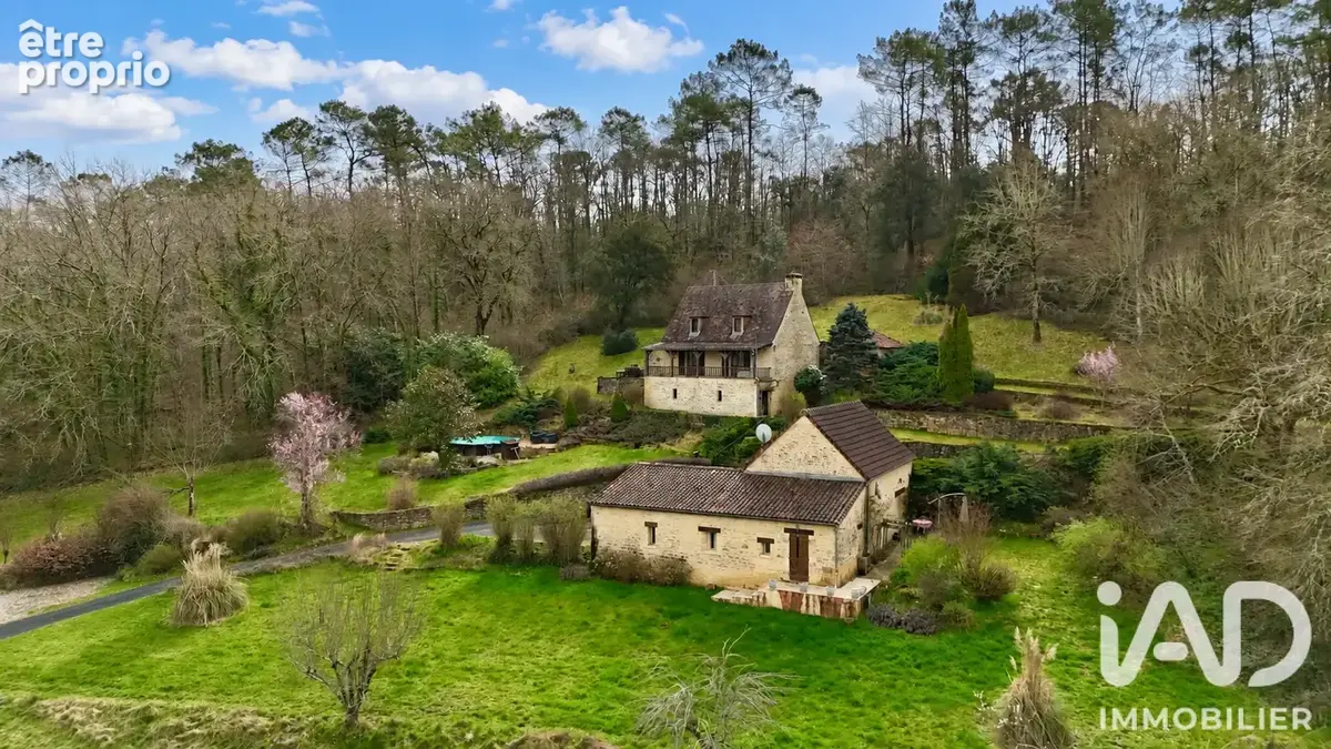 Photo 1 - Maison à PRATS-DE-CARLUX