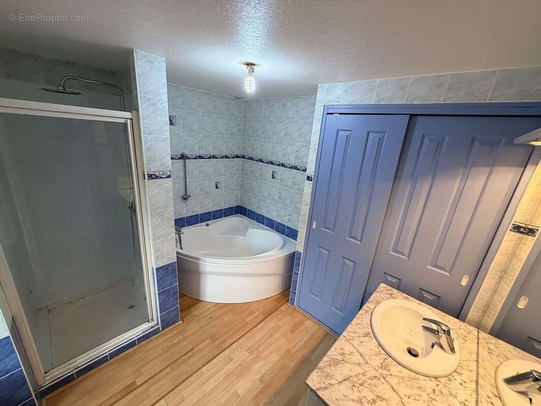 Maison à PORT-SUR-SAONE