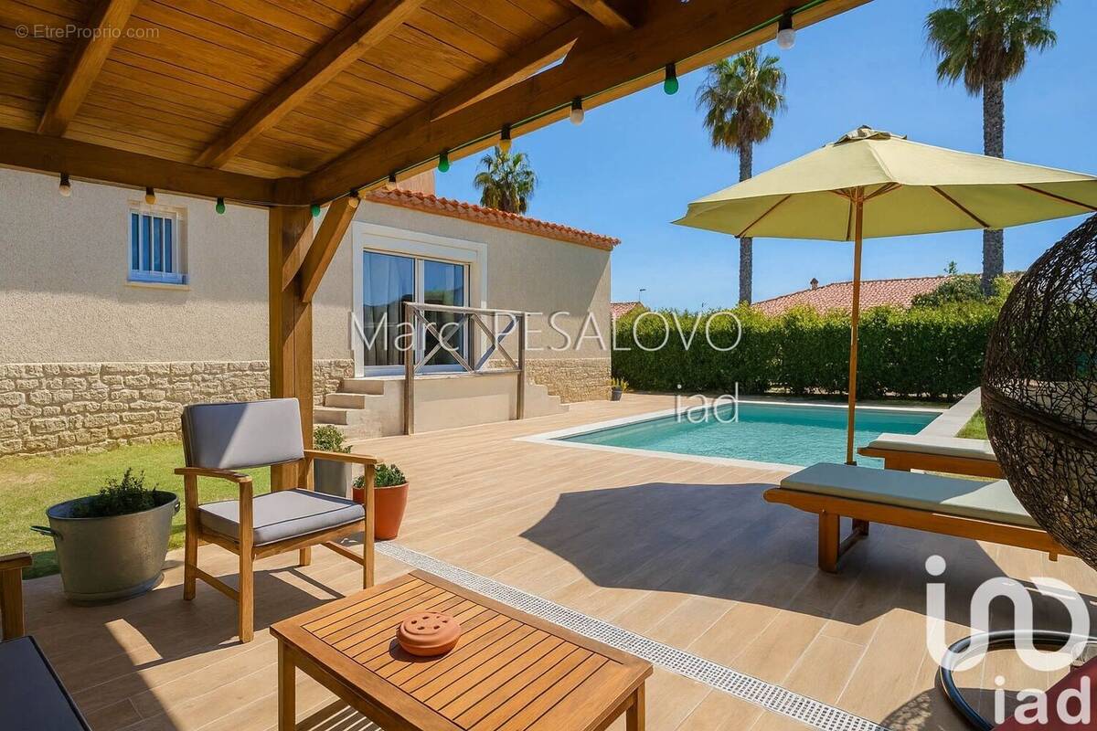 Photo 1 - Maison à SAINT-LAURENT-DE-LA-SALANQUE