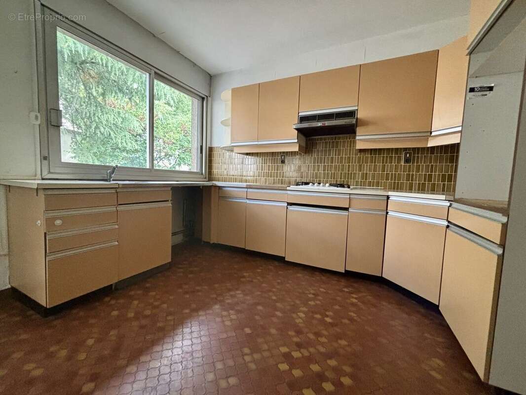 Appartement à ROMANS-SUR-ISERE