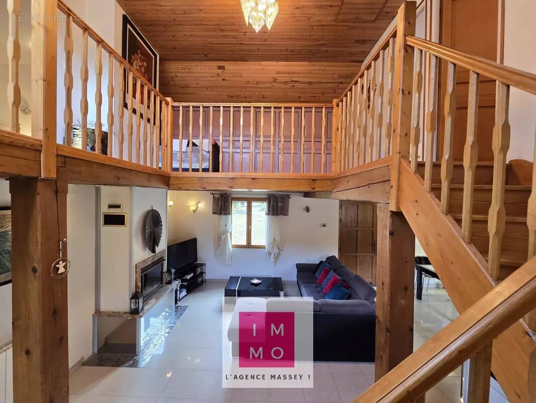 Maison à LOUDENVIELLE