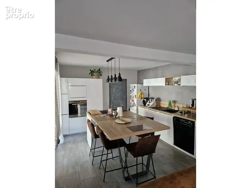 Maison 4 pièces 82 m² à vendre à Le Poet-Laval (26160) - photo 4