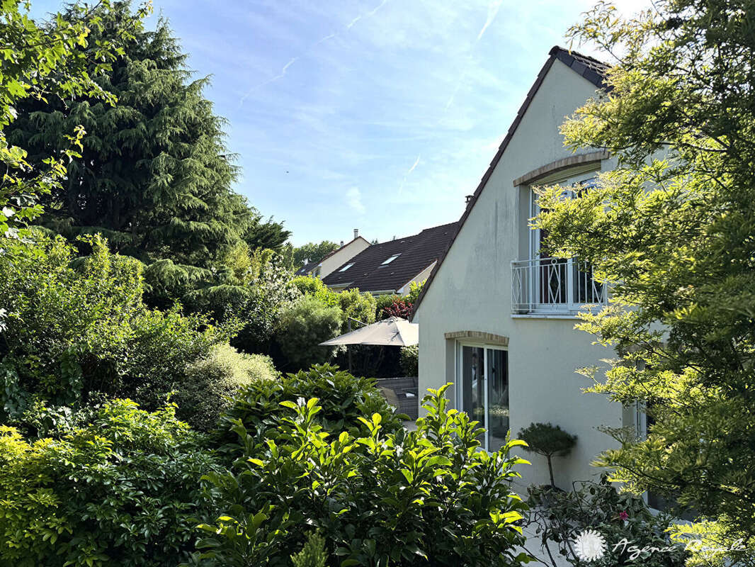 Maison à SAINT-GERMAIN-EN-LAYE