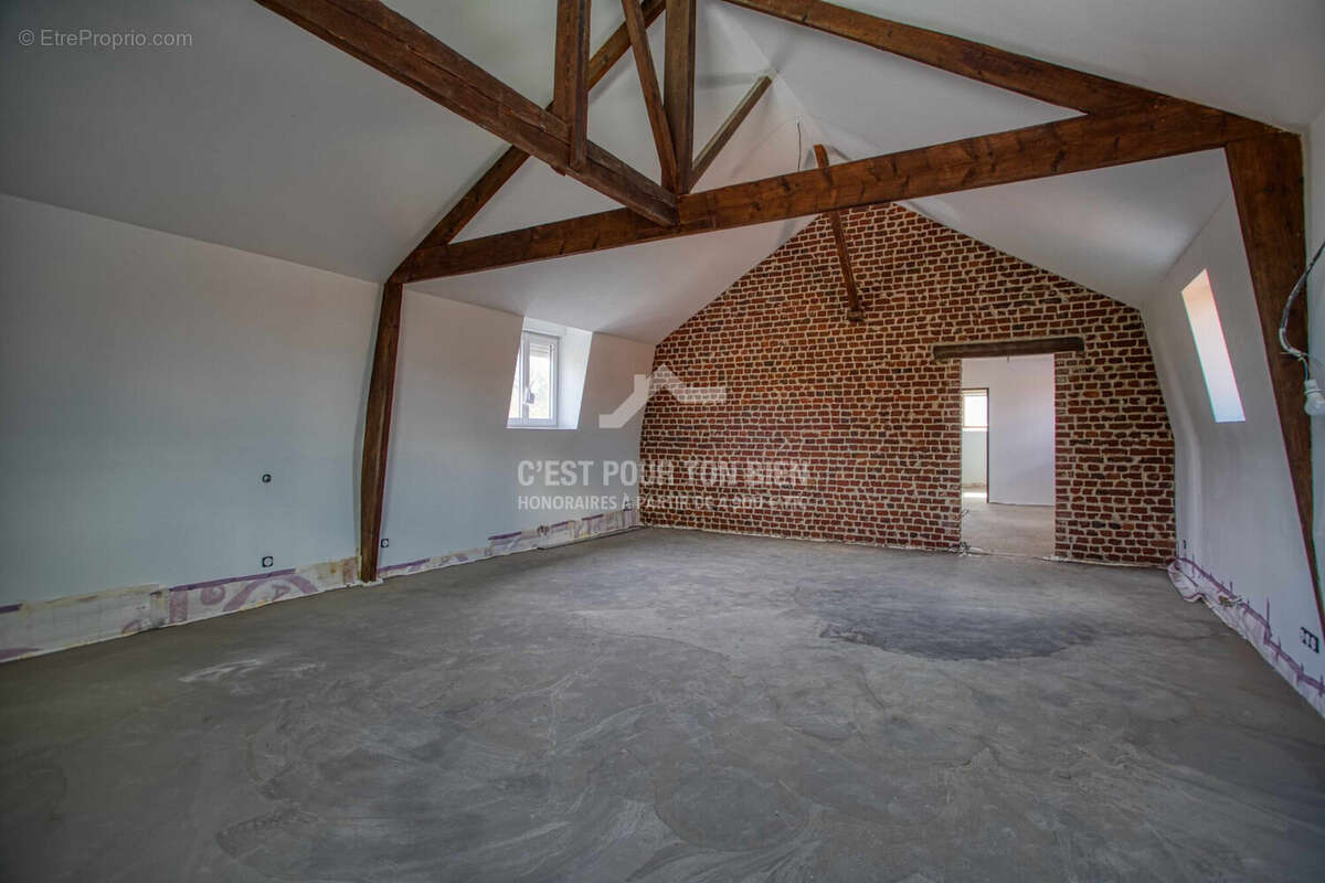 Maison à ENNETIERES-EN-WEPPES