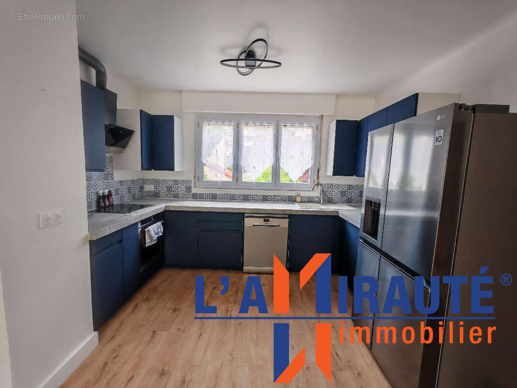 Appartement à SARTROUVILLE