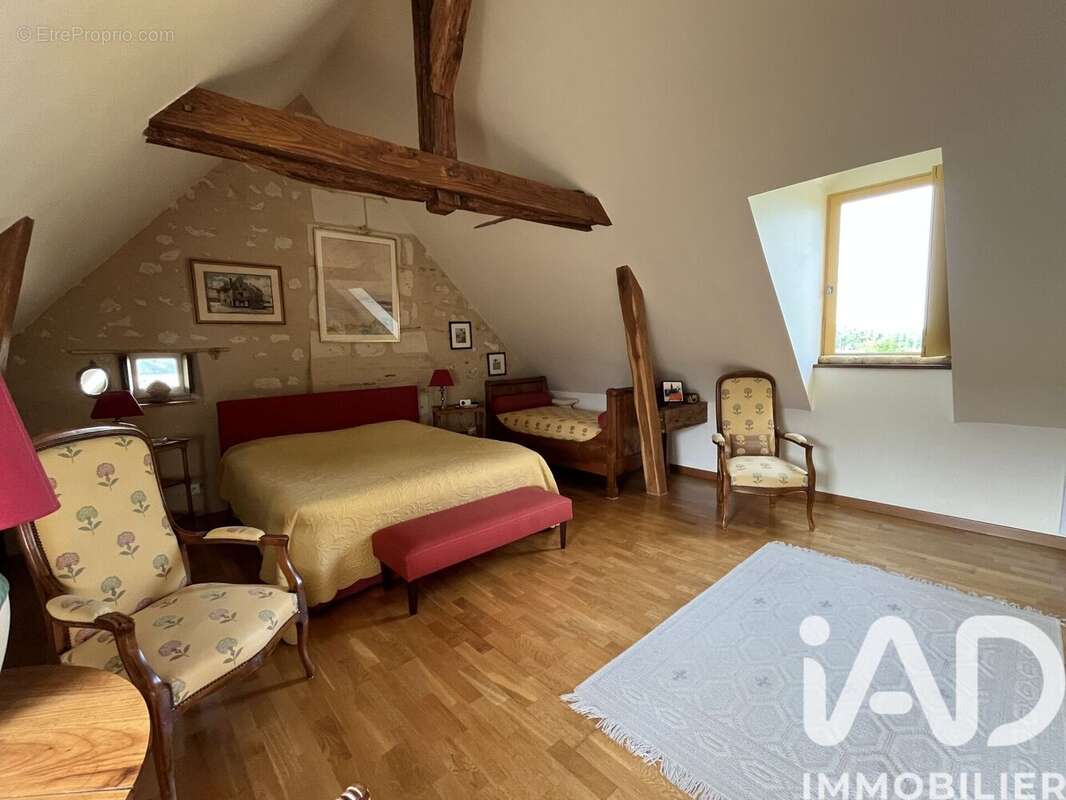 Maison 182 m² à Bauge  - photo 5