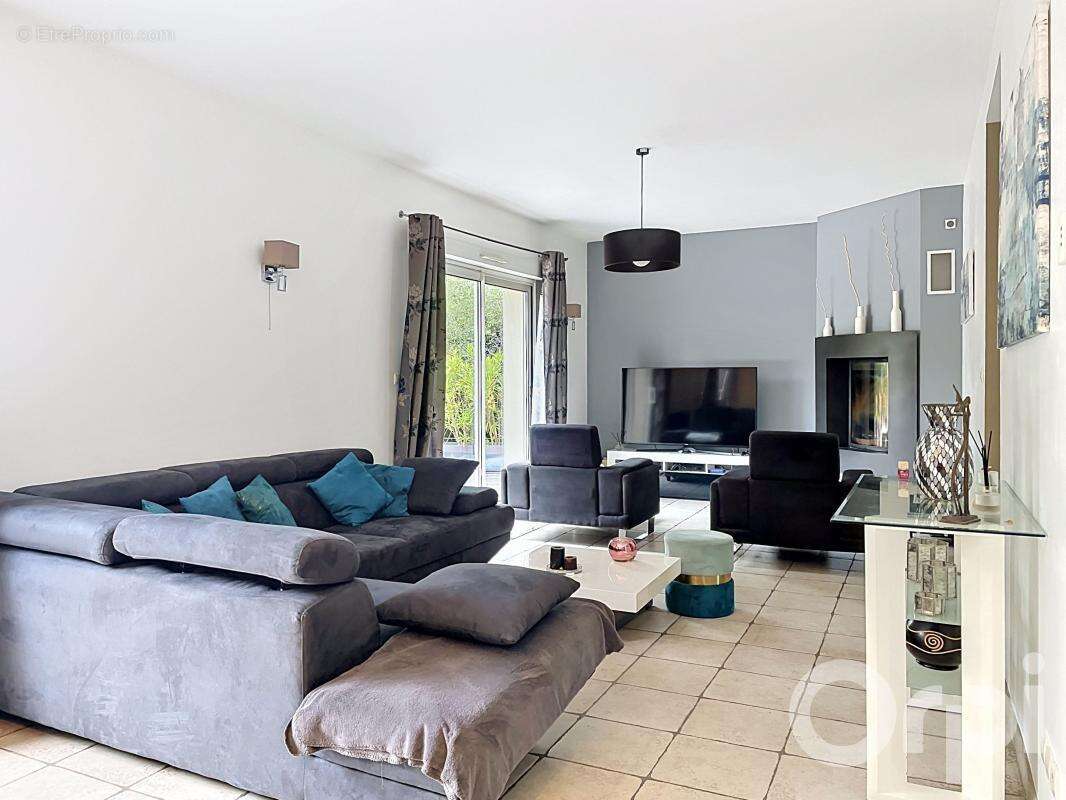 Maison 7 pièces - Secteur Recherché - Piscine & Sous-sol Total - photo 5