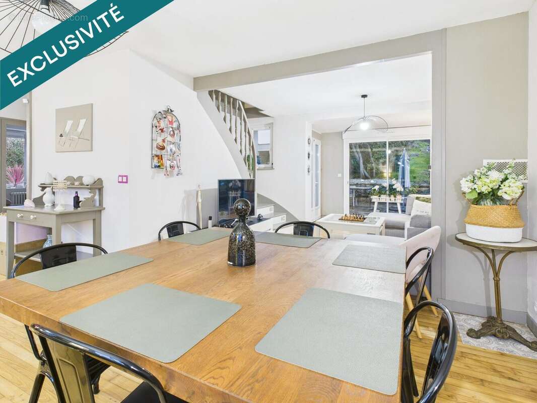 Photo 3 - Maison à SAINT-MARTIN-DES-CHAMPS