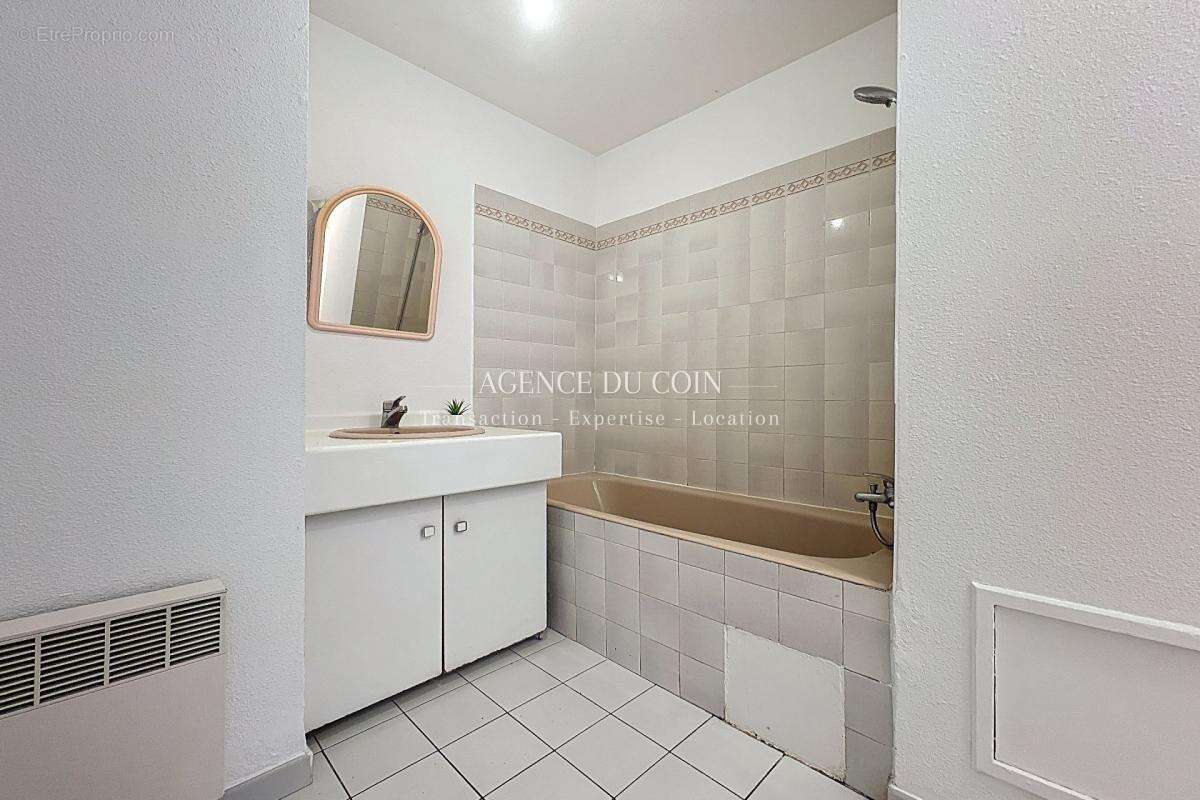 Appartement à FREJUS