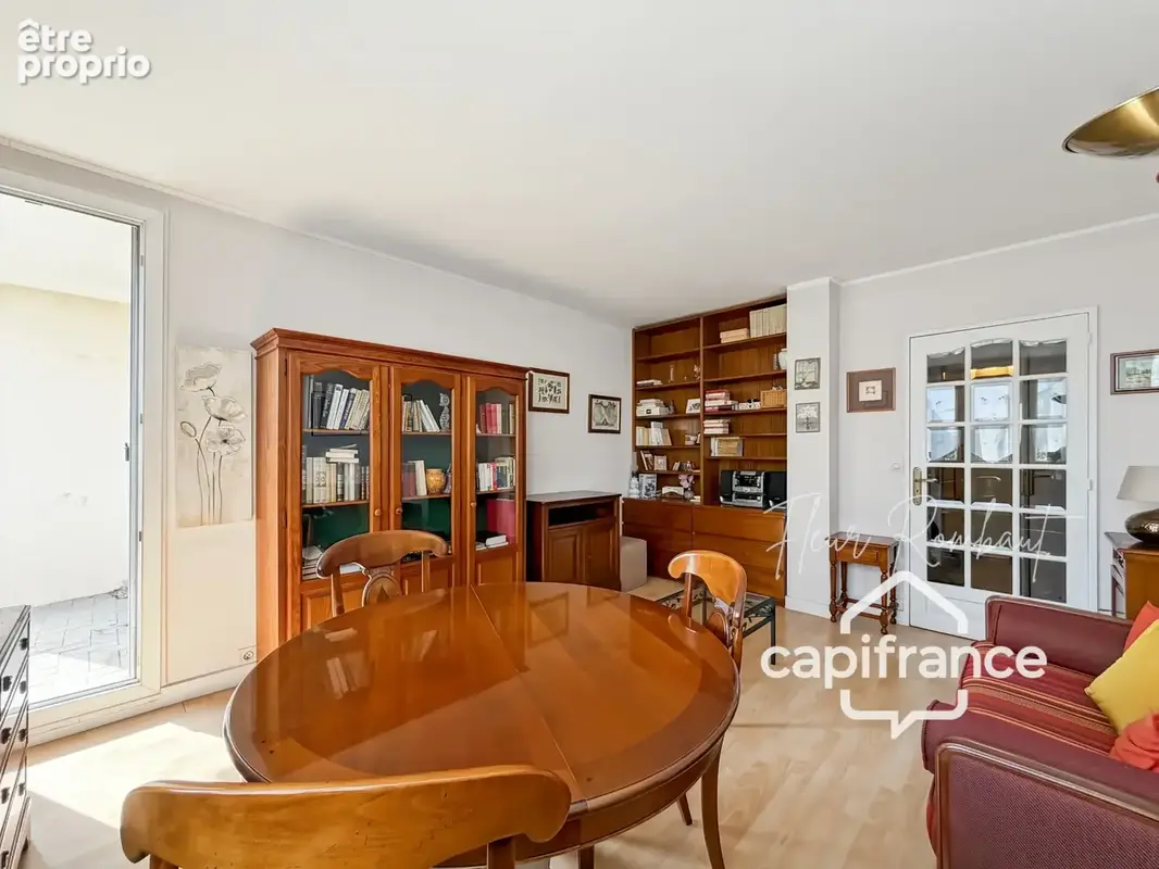 Appartement 2 pièces lumineux avec loggia, balcon, cave et parking proche gare - photo 17
