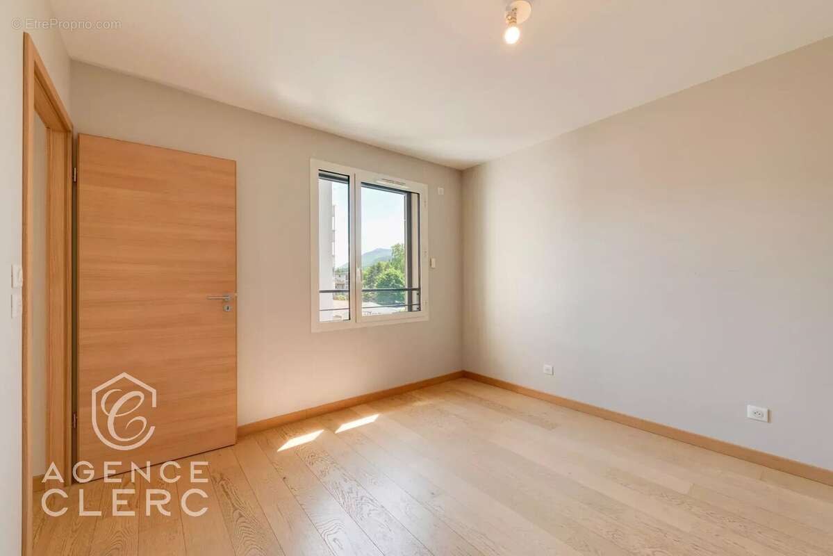 Appartement à ANNECY-LE-VIEUX