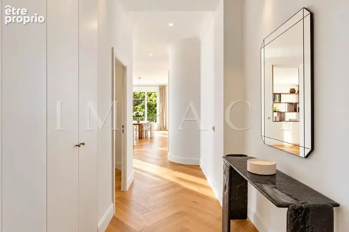 Cannes Californie – Appartement 4 Pièces Belle Époque rénové avec vue mer à vendre - photo 9