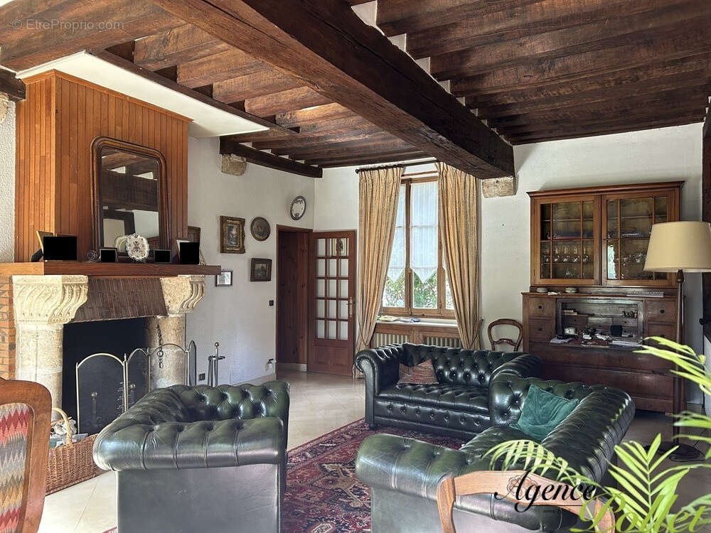 Maison à POILLY-LEZ-GIEN