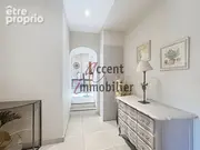 Appartement à MOLLEGES