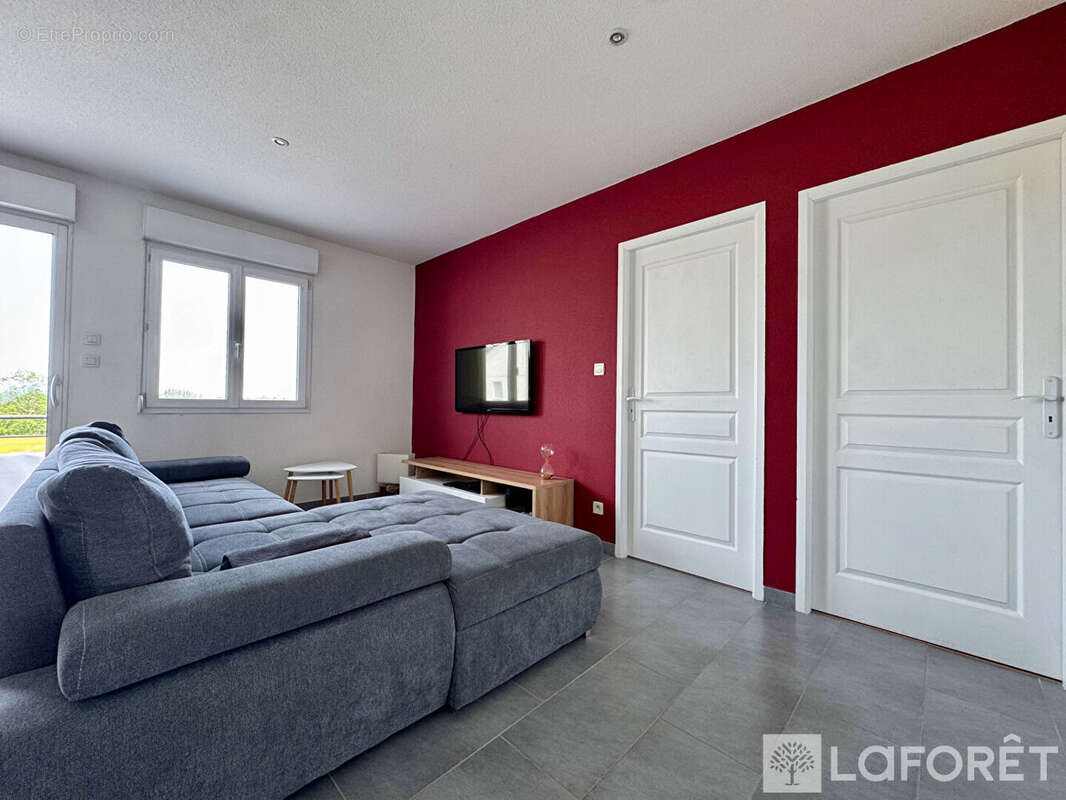 Appartement Les Forges 3 pièce(s) 72.79 m2 - photo 3