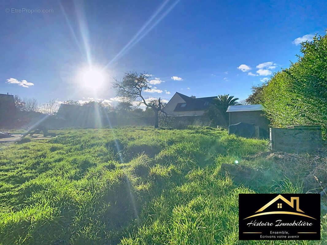 Maison à LANRIVOARE