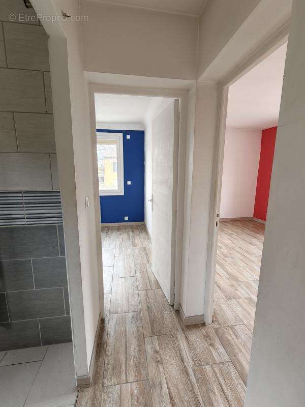 Maison à BAGNOLS-SUR-CEZE