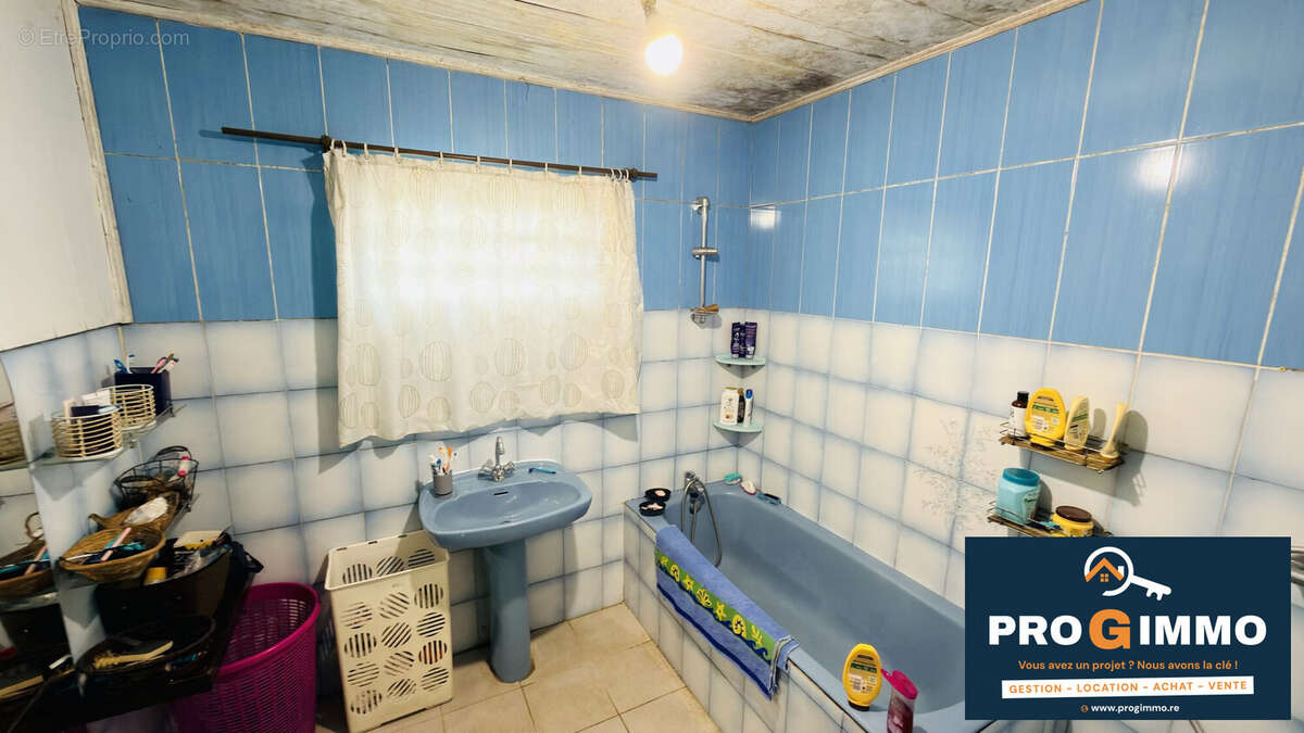 Maison à LE TAMPON