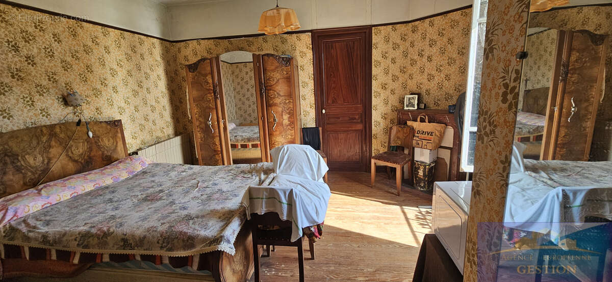 Maison à PONTACQ