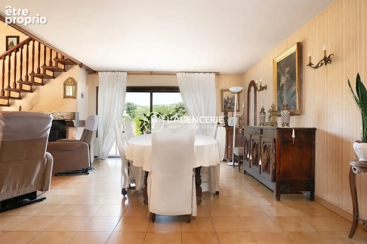 Maison 6 pièces 206 m² à vendre à Albi (81000) - photo 3