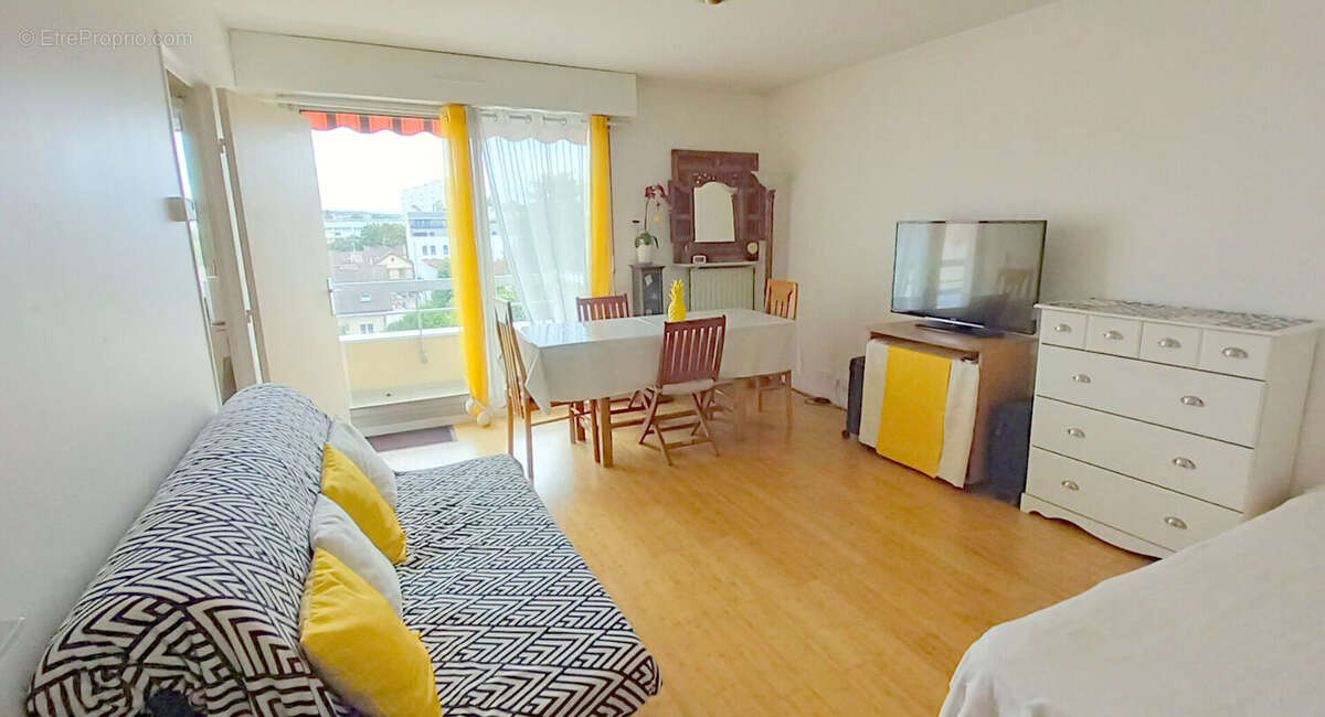 Appartement à BONDY