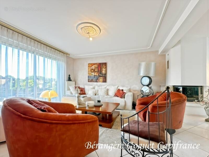 Maison à LA CHAPELLE-SAINT-AUBIN