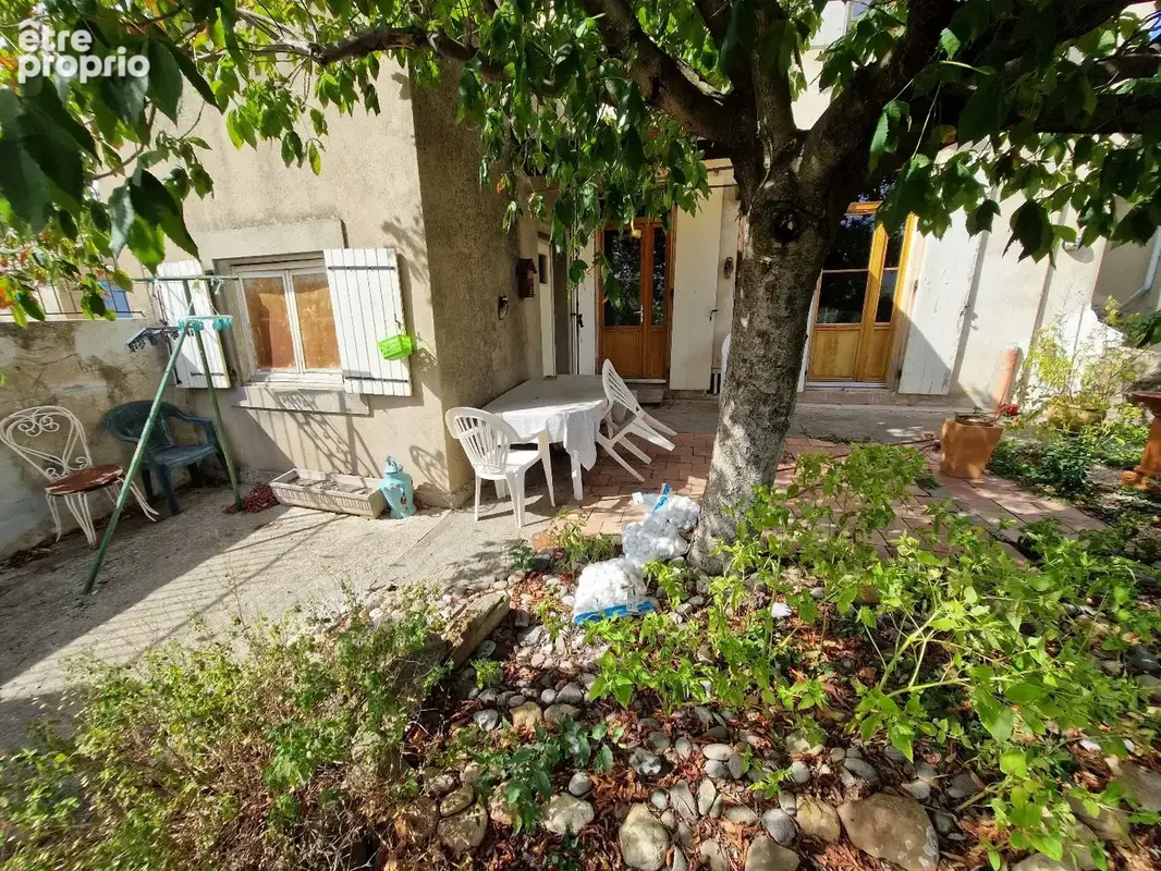 Maison de village 3 faces de type 6 avec remise et jardin - photo 25