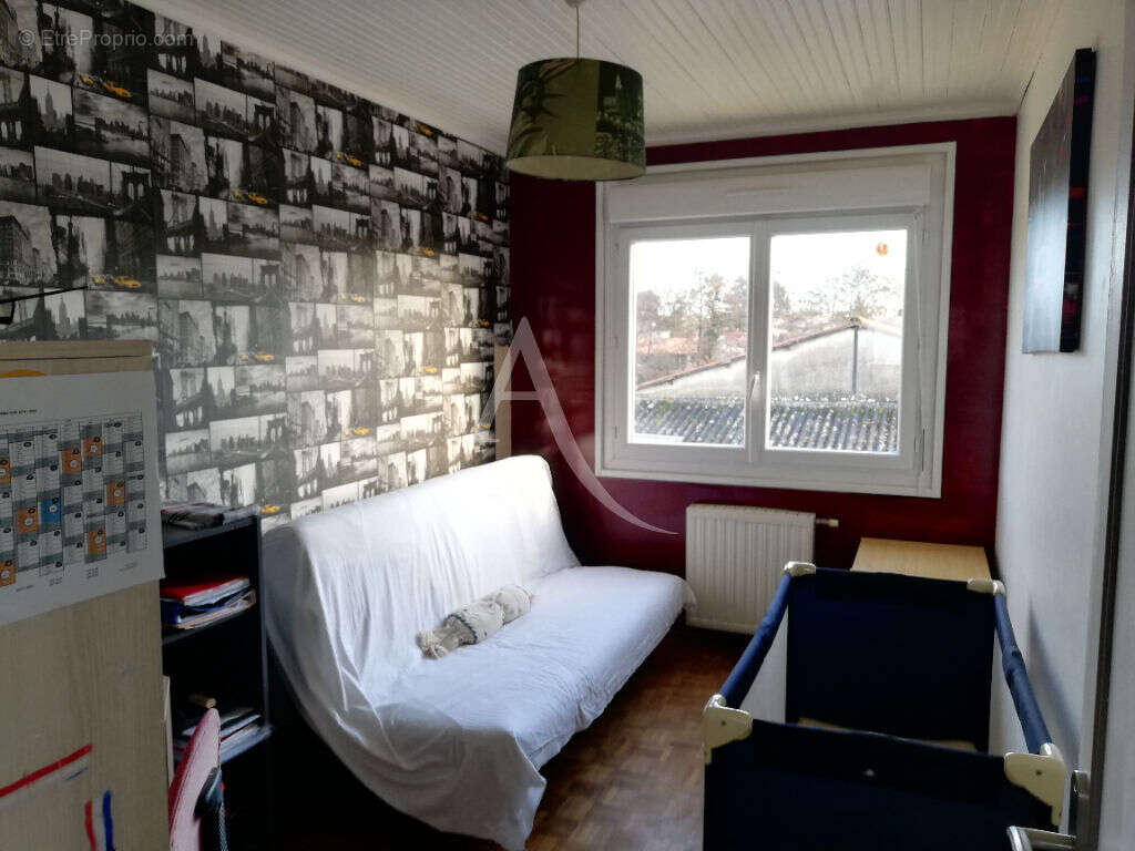 Maison à MOUTIERS-LES-MAUXFAITS