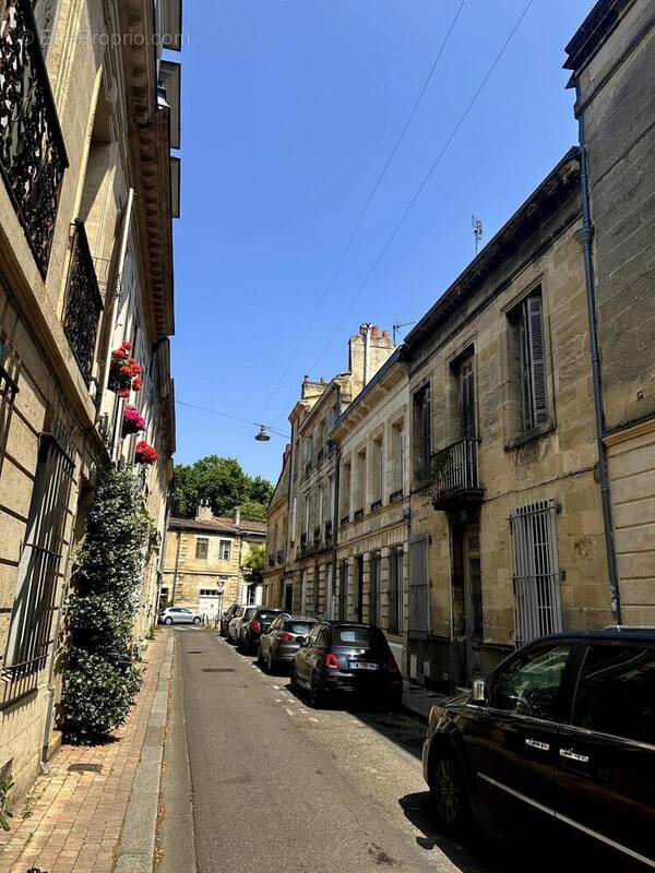 VUE DE FACE - Maison à BORDEAUX