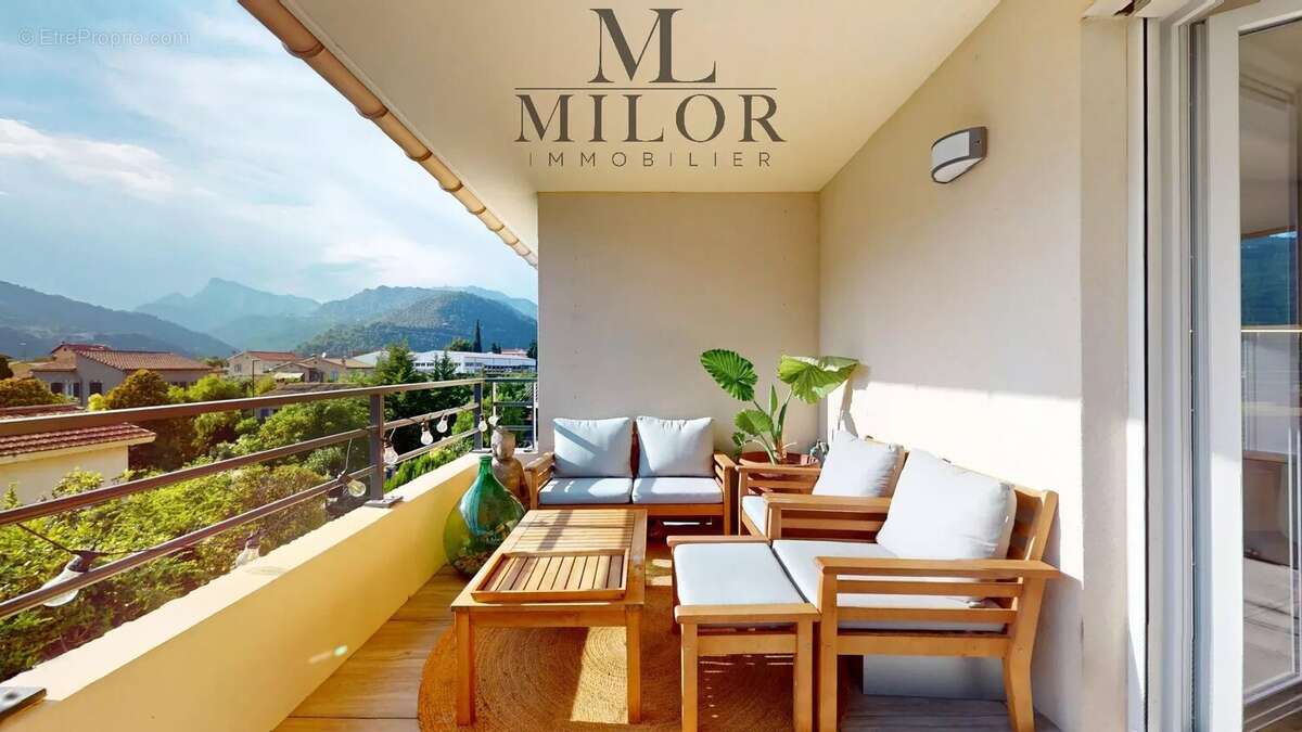 Appartement à SAINT-MARTIN-DU-VAR