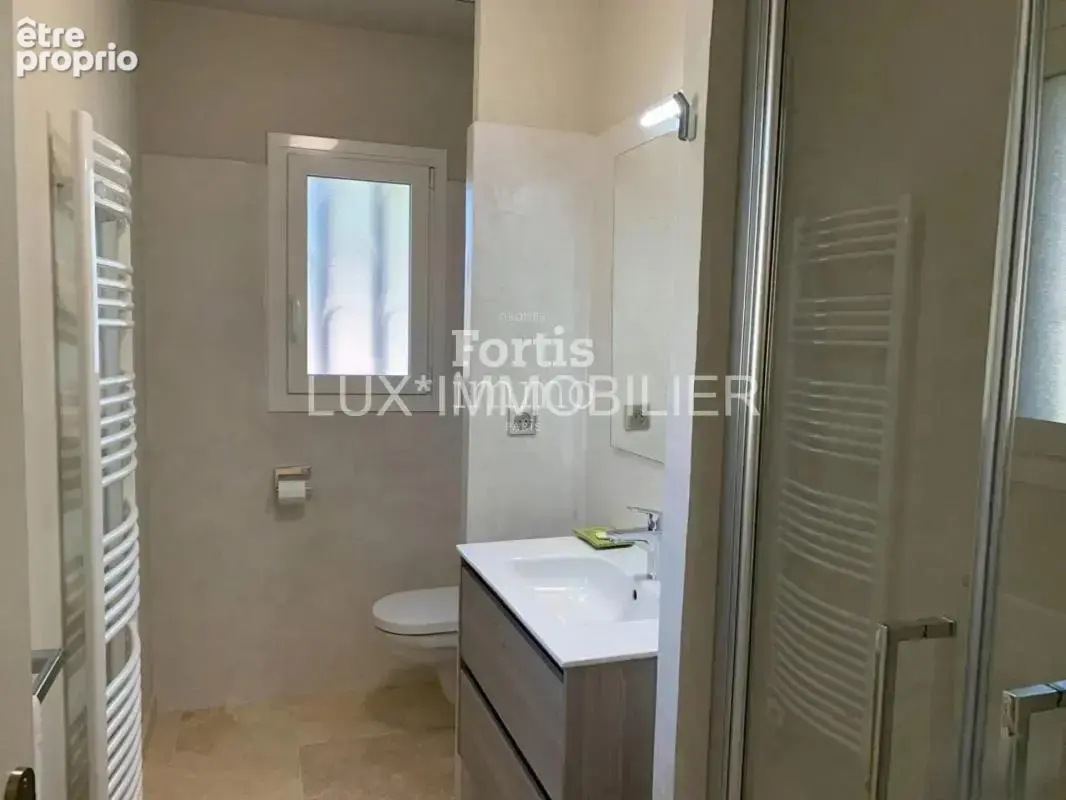 Beaucaire / villa contemporaine de 250m² - - photo 11