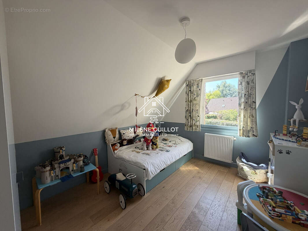 Maison 176 m² à Quesnoy-Sur-Deule  - photo 5