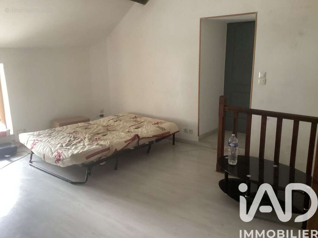 Maison 140 m² à Sancy-Les-Provins  - photo 8