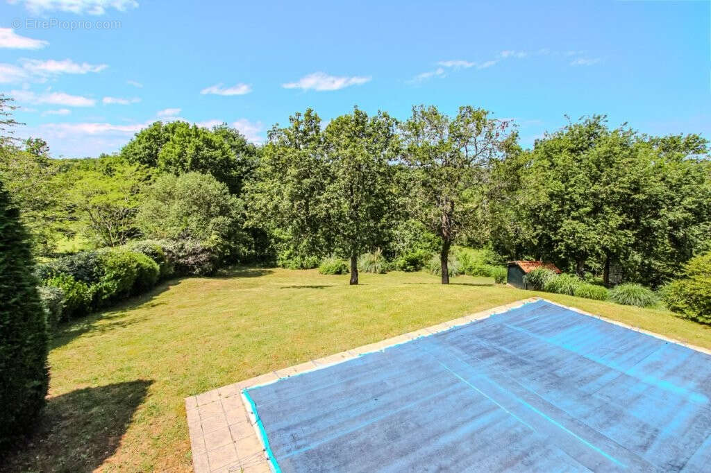 Maison à BASSUSSARRY