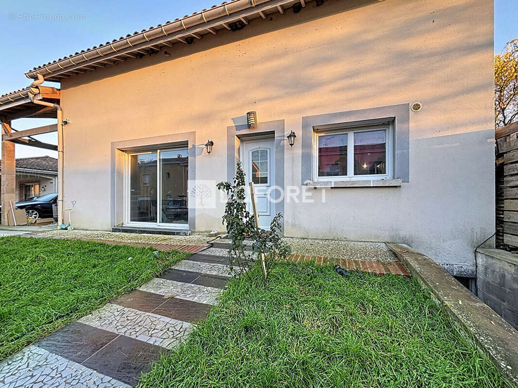 Maison à MIREPOIX-SUR-TARN