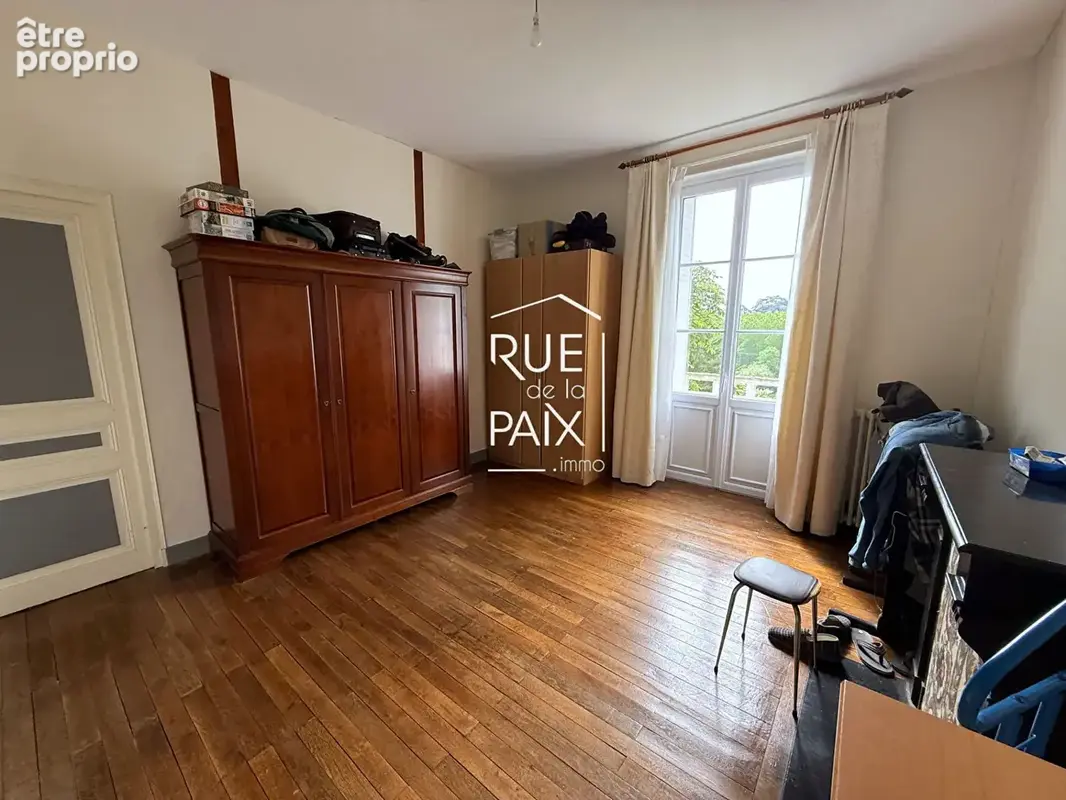 Magnifique propriété Latillé - 283.96 m2 - photo 8