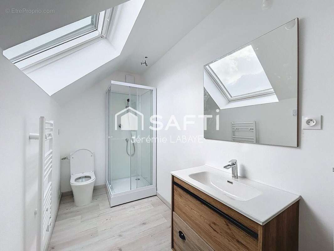 Photo 7 - Maison à LE PONT-CHRETIEN-CHABENET