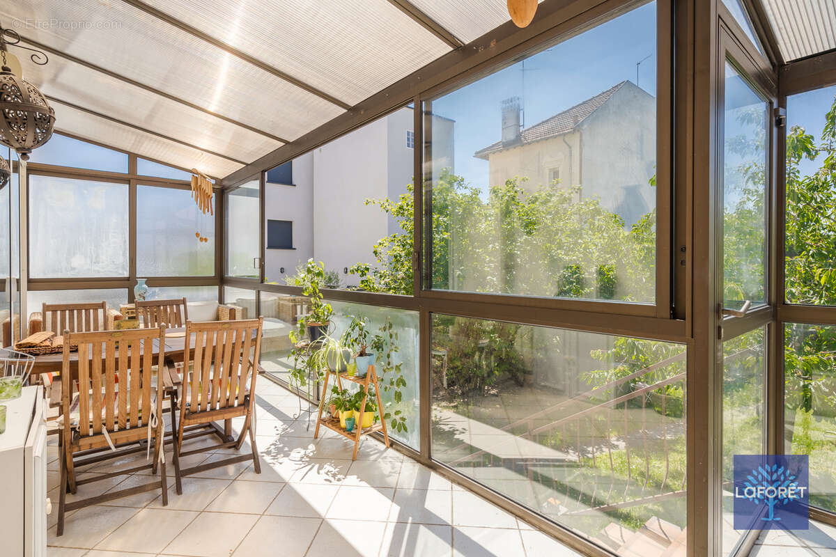 Maison à LES PAVILLONS-SOUS-BOIS