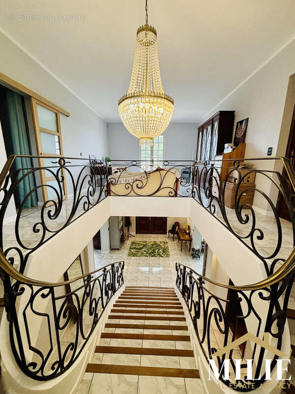 Maison à OLLIOULES