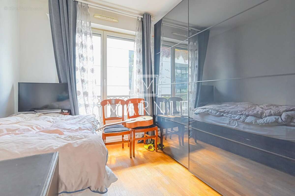 Appartement à LEVALLOIS-PERRET