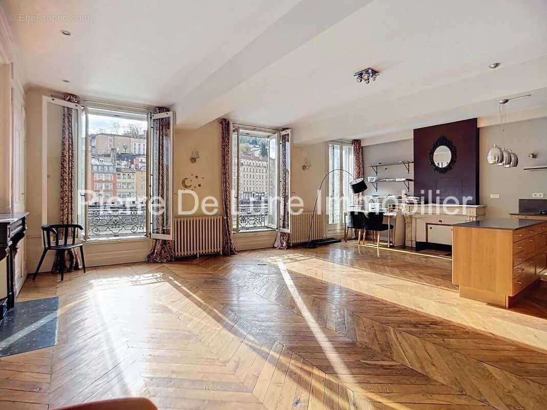 Appartement à LYON-1E