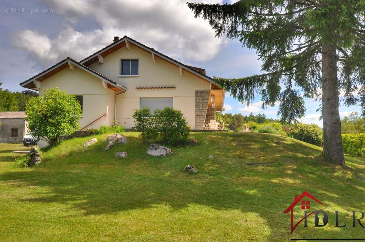 Appartement à OYONNAX