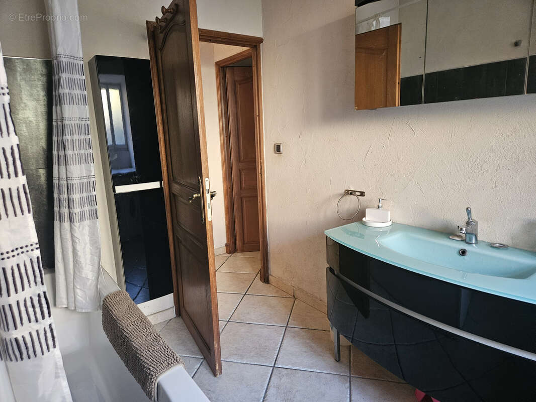 Appartement à VENACO