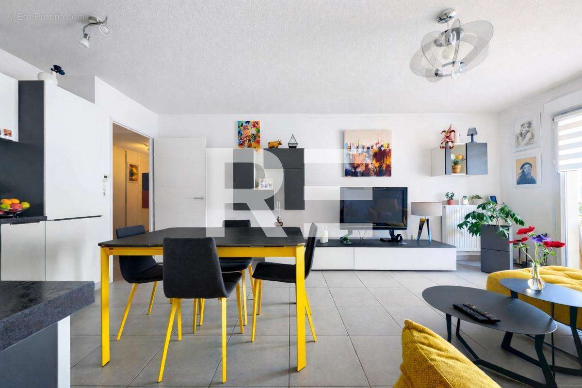Appartement à NIMES