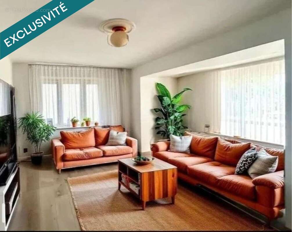 Photo 2 - Maison à SAINT-ROMAIN-AU-MONT-D&#039;OR