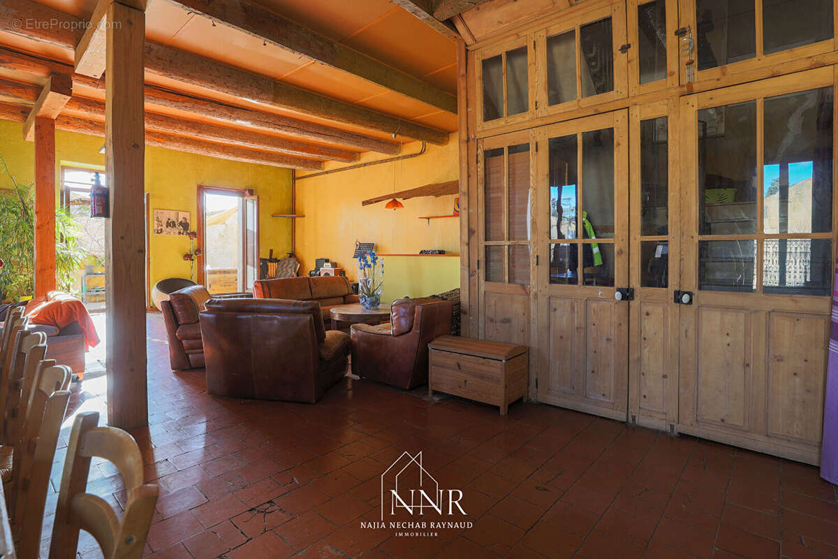 Maison à SAINT-FELIX-DE-LODEZ