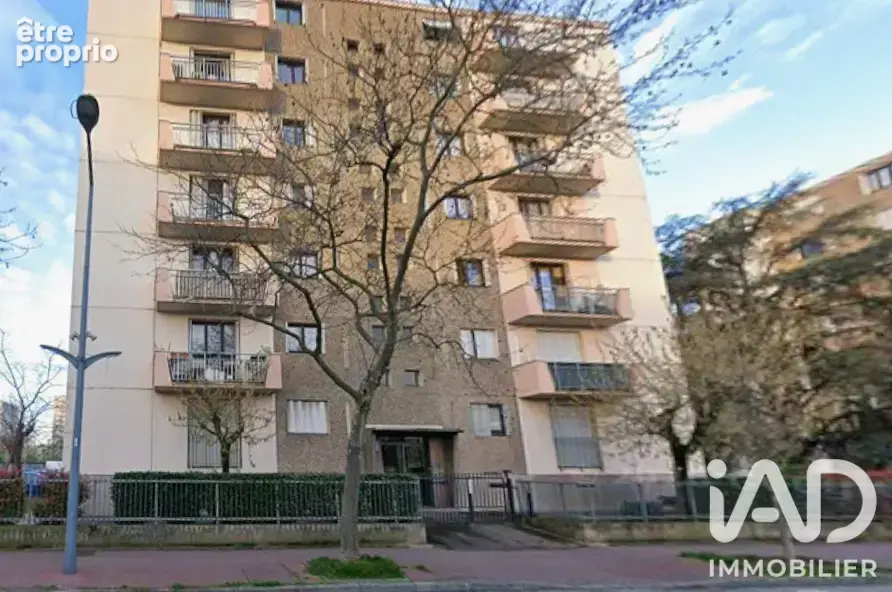 Photo 1 - Appartement à VENISSIEUX