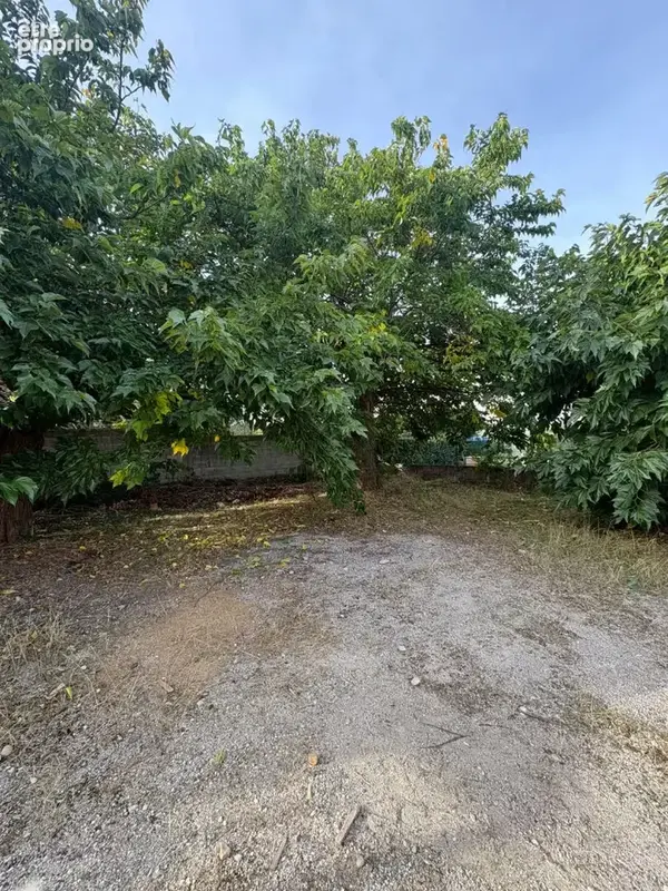 Photo Terrain à Balan au prix de 99 000€