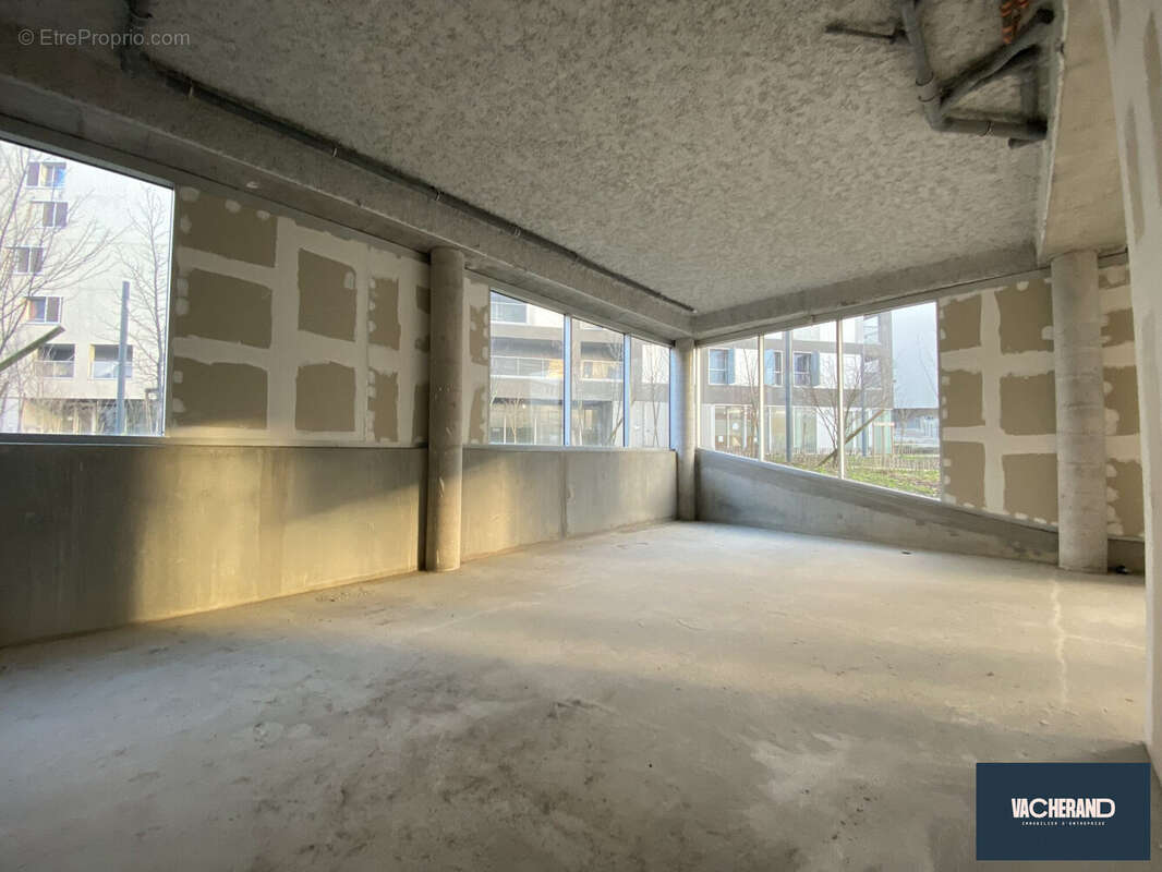 Commerce 368 m² à Lille  - photo 8
